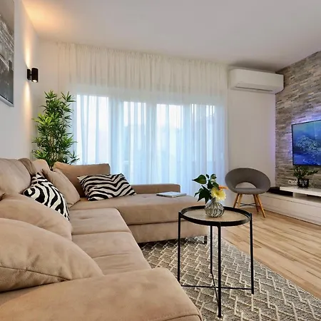 Tia Appartement *